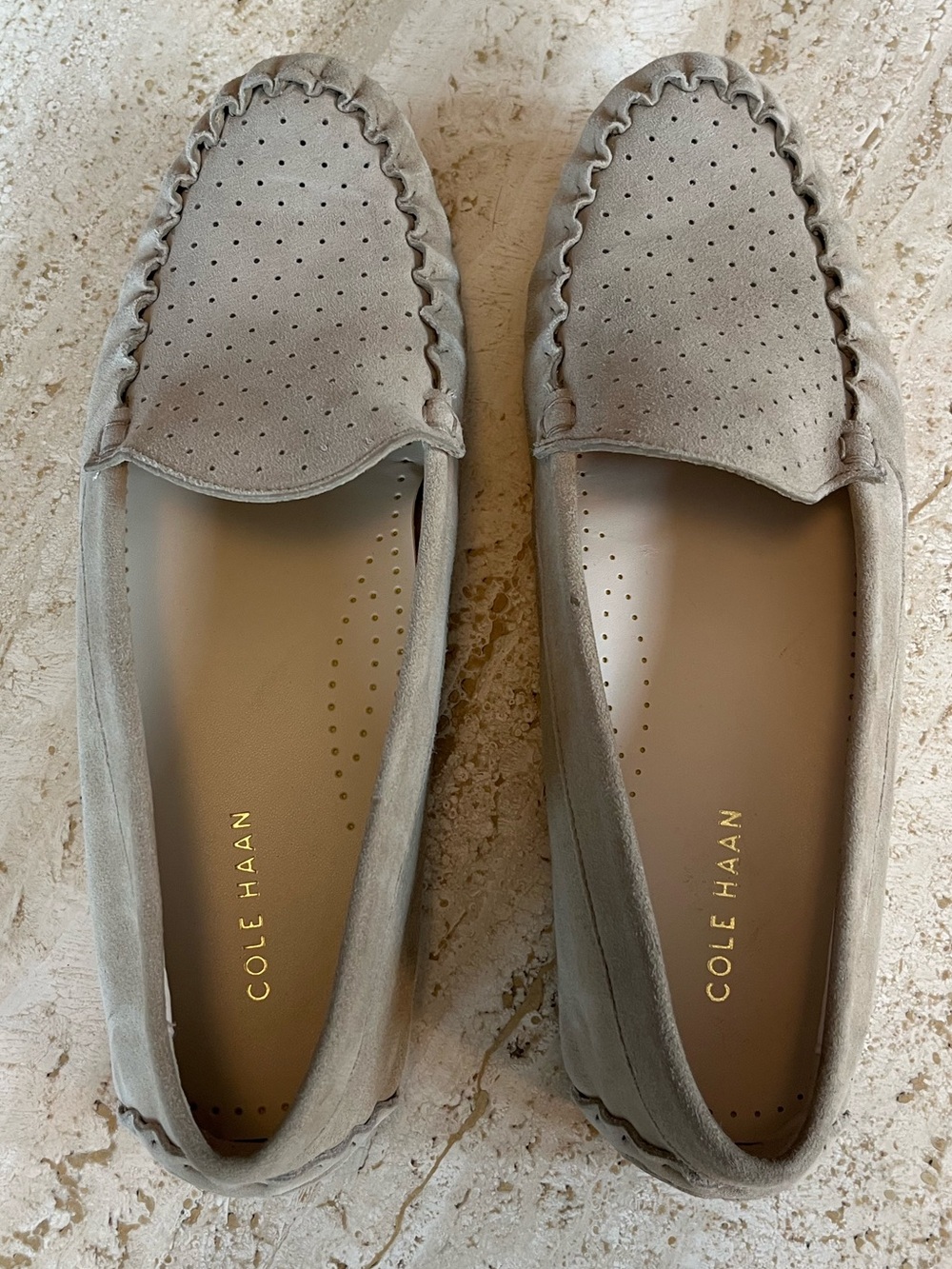 Cole Haan | Evelyn Driver Loafers | Tan/Gray Suede Moccasins | Size 8B